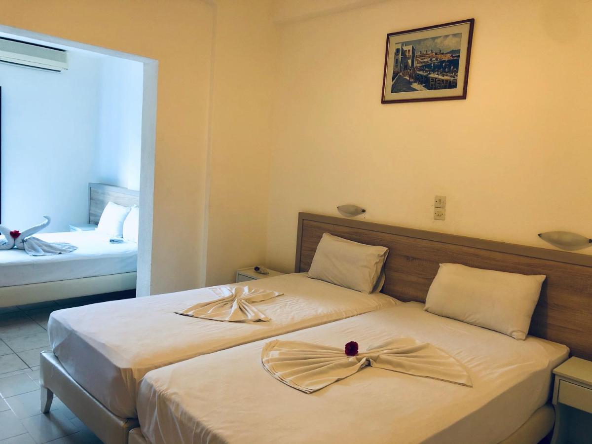 弗朗哥卡斯特隆 佛斯霍斯客房旅馆酒店 外观 照片